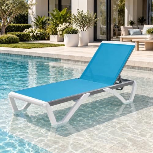 Kozyard Outdoor Chaise Lounge Chair, Full Flat Adjustable Patio Lounger by Kozyard