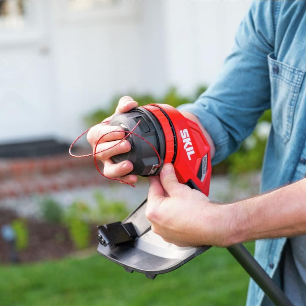 SKIL CB7478C-11 PWR CORE 40 Brushless 40V 14" String Trimmer and Leaf Blower Combo Kit with 2.5Ah Battery and Charger