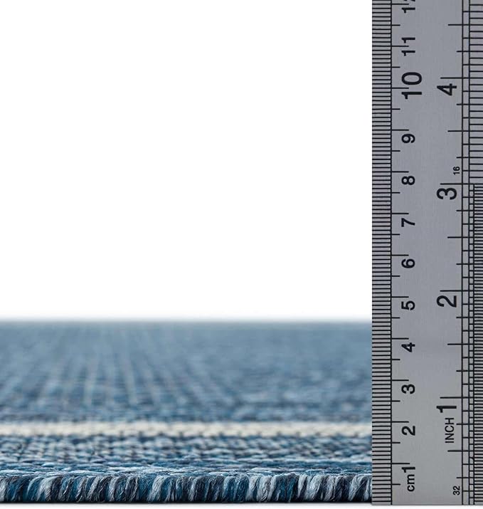 Unique Loom Outdoor Border Collection Area Rug - Soft Border (5' 3" x 7' 1" Rectangle Blue/Ivory)