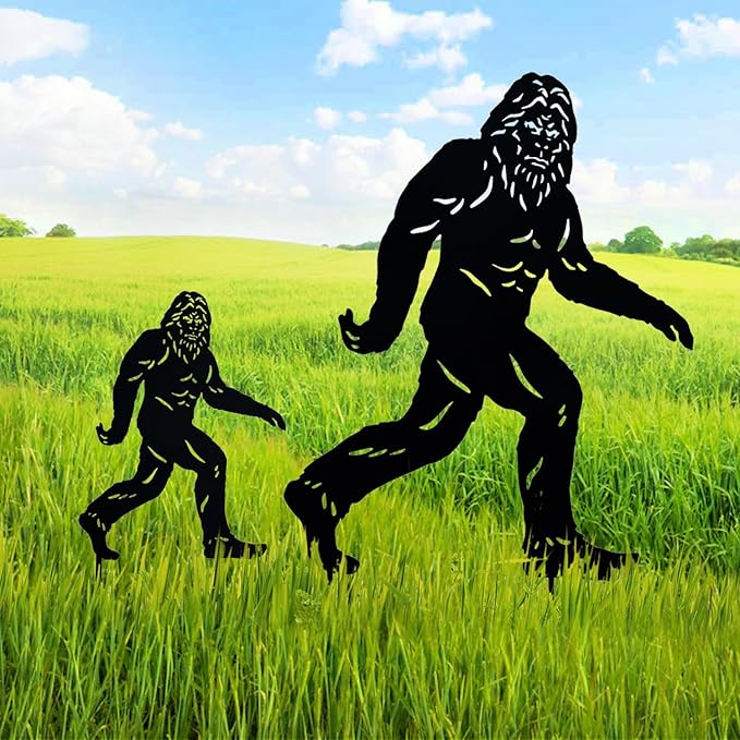 15.8 inch Bigfoot Metal Outdoor Decor Big Foot Sasquatch Gifts for Men/Women Bigfoot Silhouette Statues for Yard Art, Patio, Lawn, Forests, Garden Decor, Yard Display, Garden Decorations
