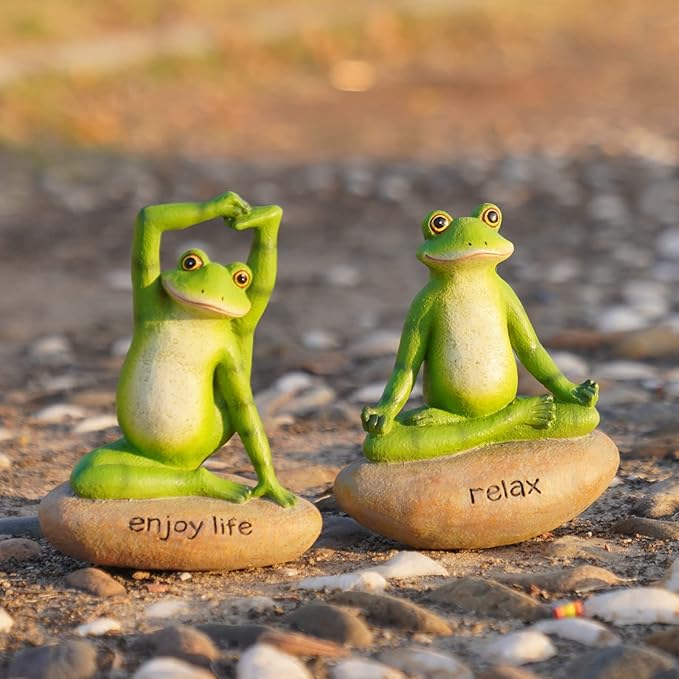 Garden Yoga Frog Decor Statues - 2 Pcs Figurines Statue Animal Decorative Sculptures Resin Garden Décor Meditation for Home 4.5 * 4 * 6 Inch
