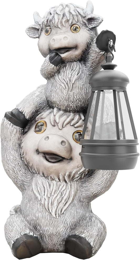 Highland Cow Statues with Solar Lights, Highland Cow Resin Figurine Lights, Highland Cow Ornaments for Patio, Balcony, Indoor Decoration and as Gifts