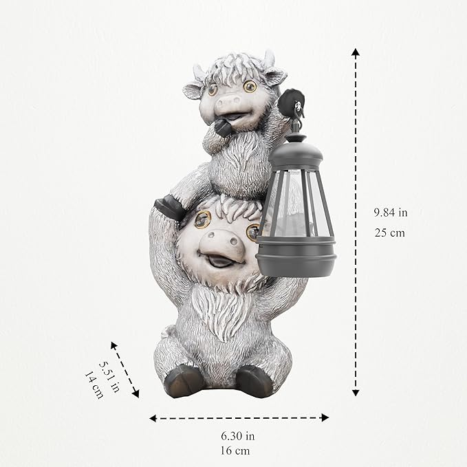 Highland Cow Statues with Solar Lights, Highland Cow Resin Figurine Lights, Highland Cow Ornaments for Patio, Balcony, Indoor Decoration and as Gifts