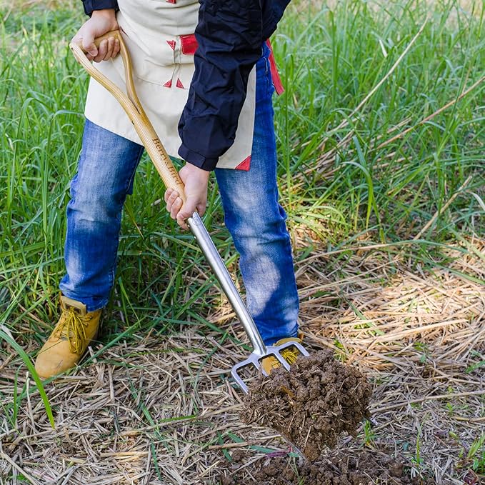 Berry&Bird Gardening Digging Fork, 4-Tine Stainless Steel Pitchfork, 43.9" Heavy Duty Spading Fork with D-Grip Handle and Ergonomic Ash Wood Handle for Digging, Planting, Cultivating, Aerating