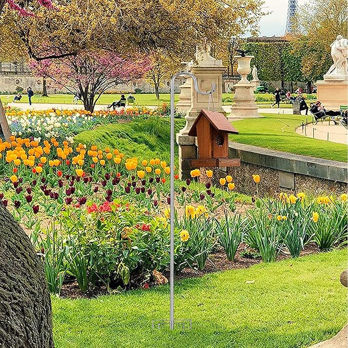 Shepherds Hook for Outdoor, 30 Inch Tall & 5/8 Inch Diameter Stainless Steel Heavy Duty Poles to Hang Outdoor Lights with 5 Prongs Base, Suitable for Bird Feeders or Wedding Decors(1pack)