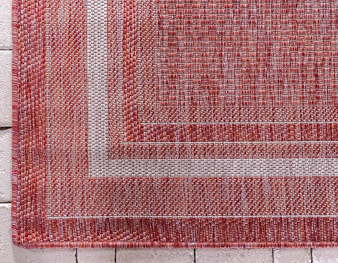 Unique Loom Outdoor Border Collection Area Rug - Soft Border (4' 1" x 6' 1" Rectangle, Rust Red/ Ivory)